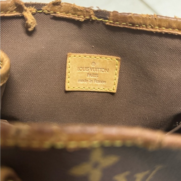 Vintage 2005 Louis Vuitton Monogram Batignolles bag - Serial number V11005 - Picture 2 of 7